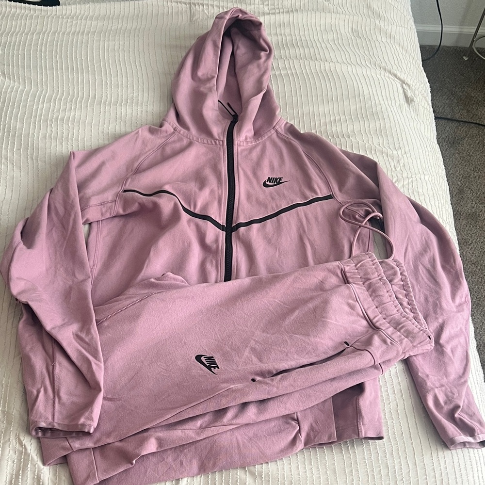 Nike Tech Pink Tracksuit for Men